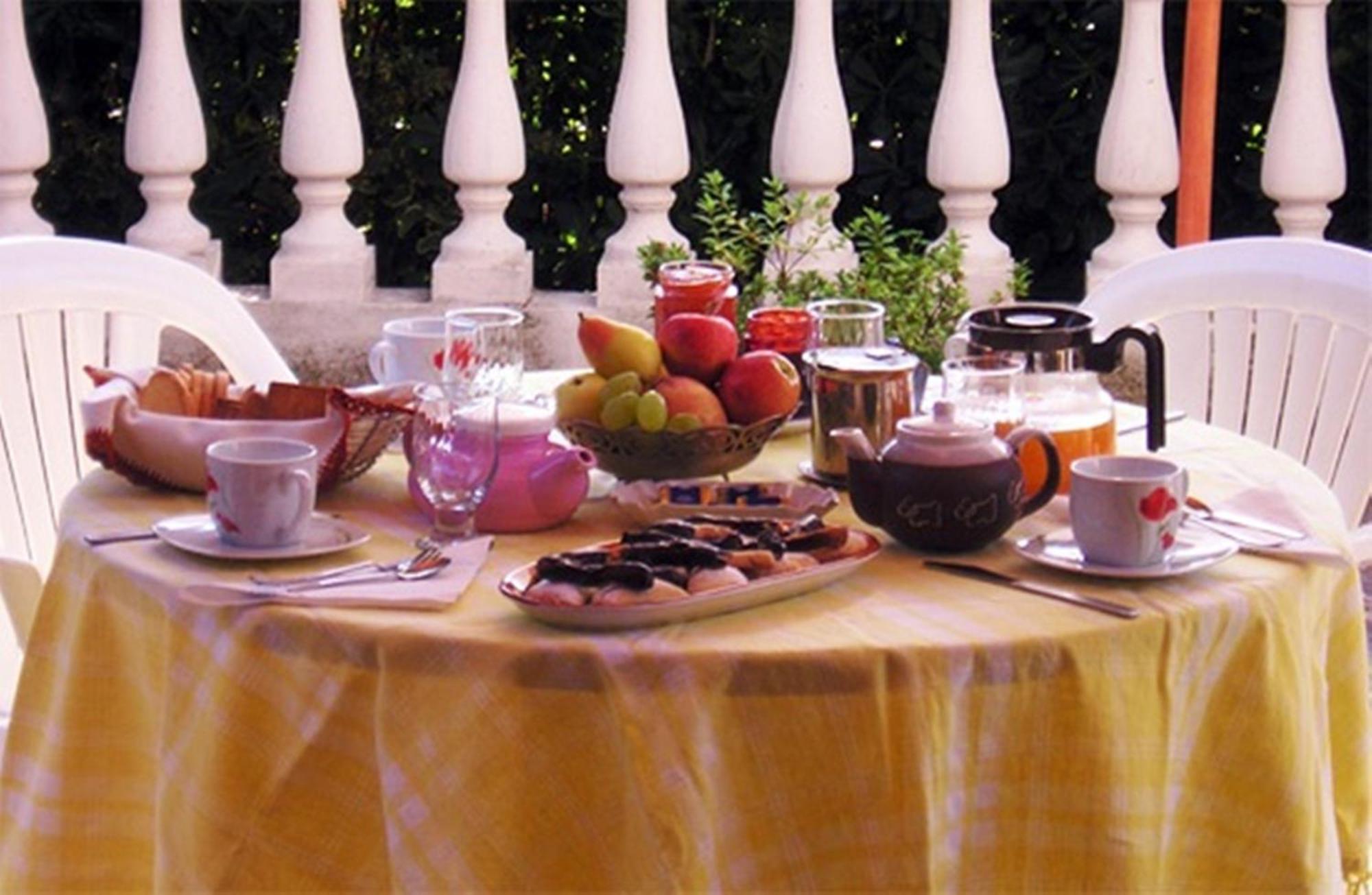 Bed&Breakfast Pieffe Frascineto Eksteriør bilde